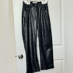 Abercrombie & Fitch Curve Love 90’s Relaxed Vegan Leather Pants - size 2XS